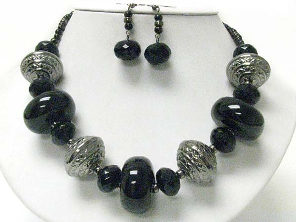 Metal and ceramic chunky stone necklace earring set