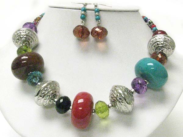 Metal and ceramic chunky stone necklace earring set