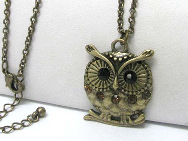 Crystal stud burnish metal owl pendant long chain necklace