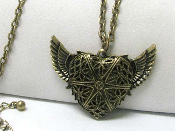 Burnish metal heart and wing pendant long chain necklace