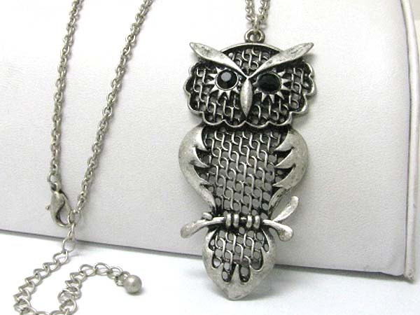 Crystal stud burnish metal owl pendant long chain necklace