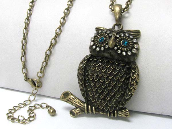 Crystal stud burnish metal owl pendant long chain necklace