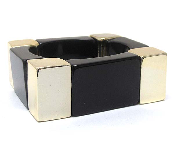 Acrylic square stretch bracelet