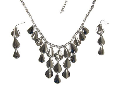 Multi metallic drop necklace and earring set