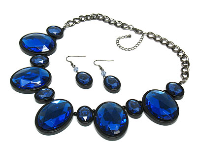 Big epoxy stone deco necklace set