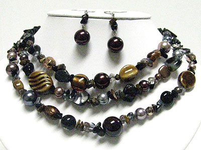 Triple row ceramic stone and multi beads necklace set