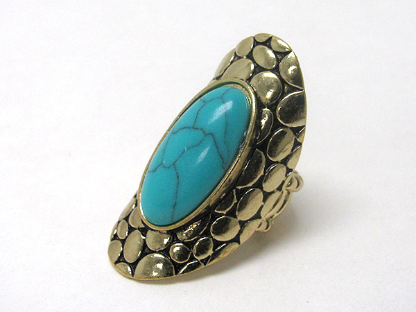 Natural stone and pebble metal long finger ring