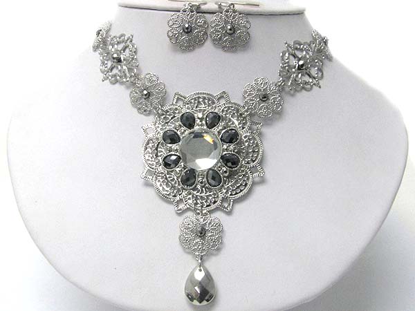 Metal stone deco metal filigree necklace earring set