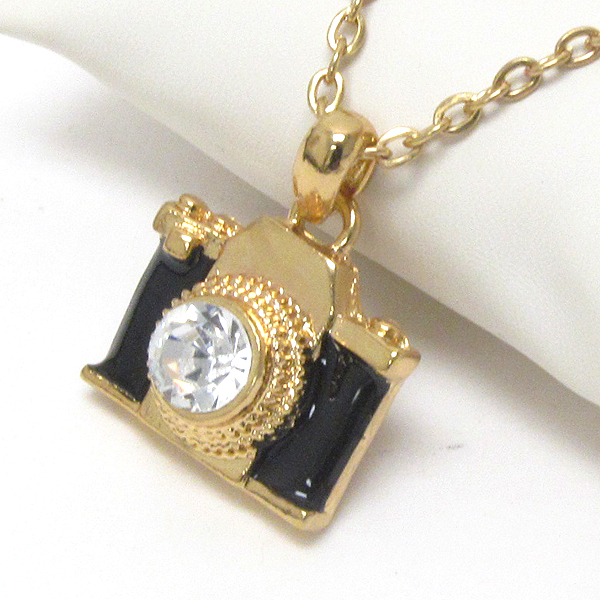 Crystal center camera pendant necklace