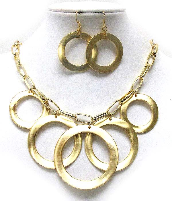 Metal scratch round ring pattern drop chan necklace earring set