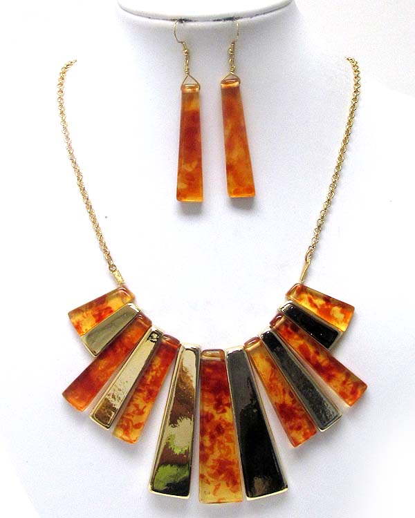 Multi metal bars and acryl animal print drop necklace earring set