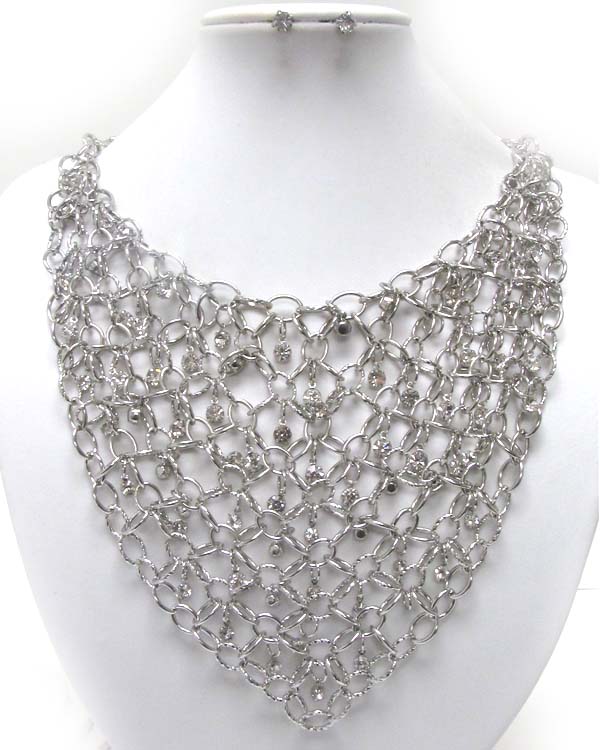 Multi crystal and coneted pattern chain bib necklace earring set - wear resistant electro plating