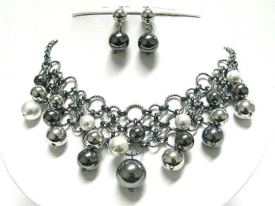 Multi row petal and pearl ball dangle necklace set