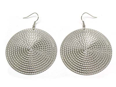 Round metal disk earring