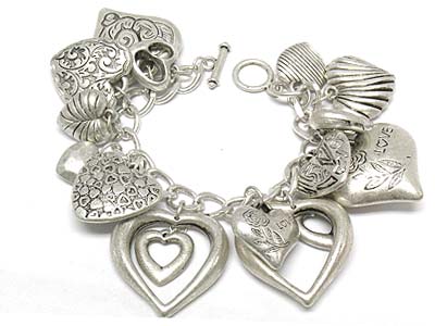 Multi metal casting heart charms toggle bracelet 