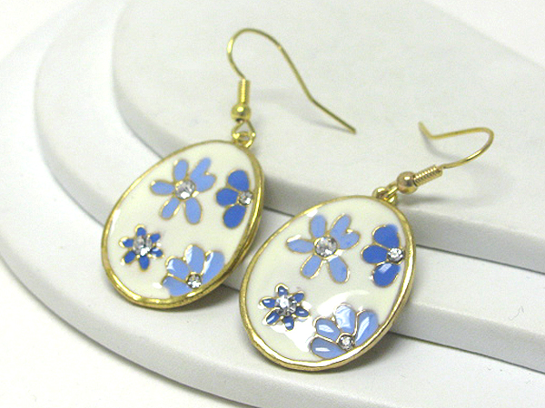 Crystal and white epoxy flower earring