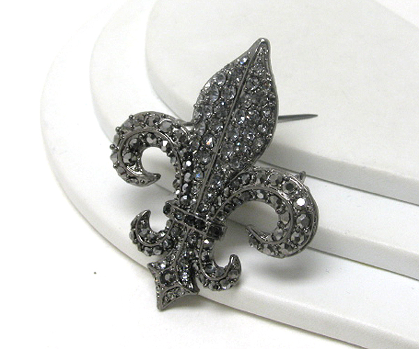 Crystal stud fluer de lis brooch