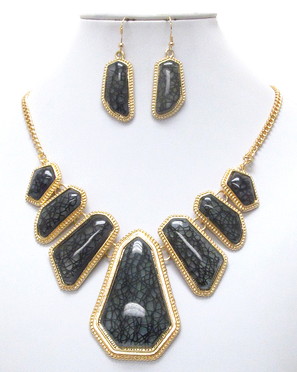 Acrylic stone deco link necklace earring set