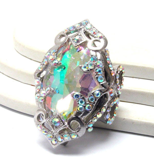 Large facet glass stone and crystal deco stretch ring