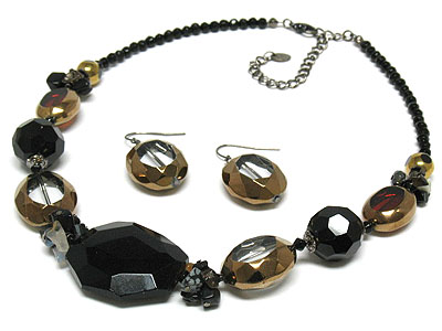 Facet glass and natural stone neckalce and earring set