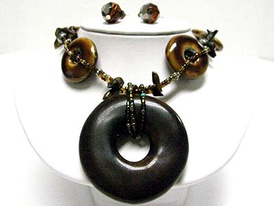 Ceramic donut and seed beads link necklace set