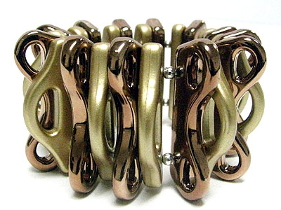 Metal look acrylic stretch bracelet