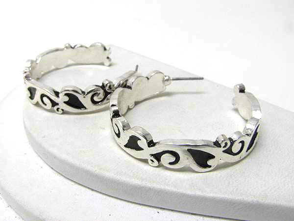 Metal filigree patterned hoop earrings - hoops