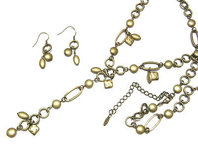 Burnish metal link necklace and earring set