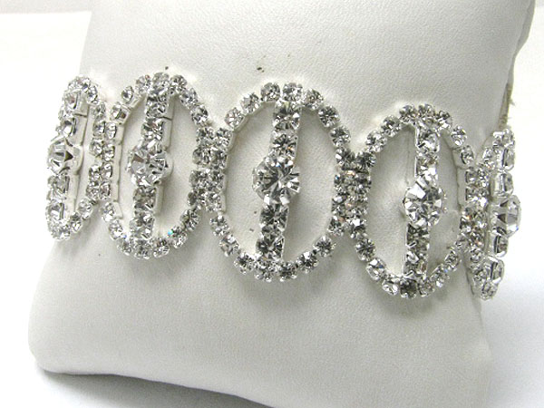 Rhinestone round hoop link bracelet