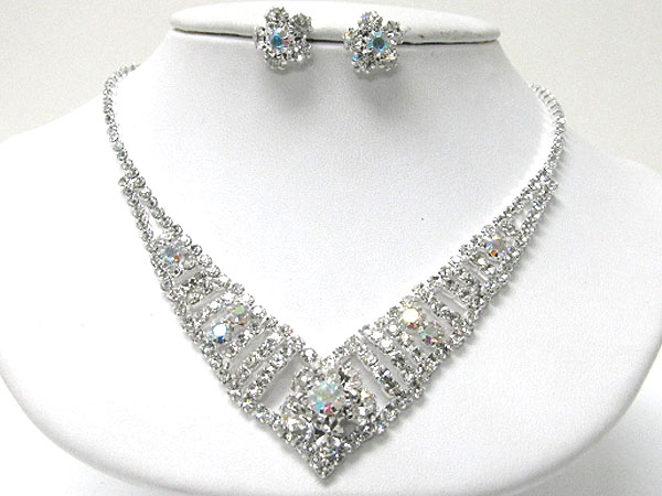 Rhinestone deco v shape necklace earring set