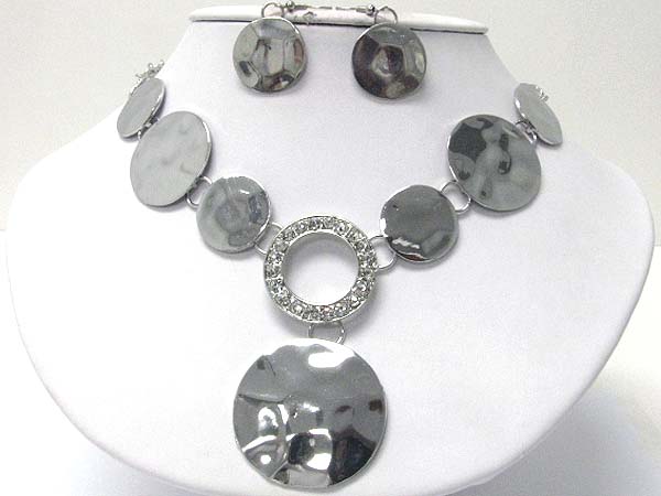 Hammered metal round disk and crystal link necklace earring set