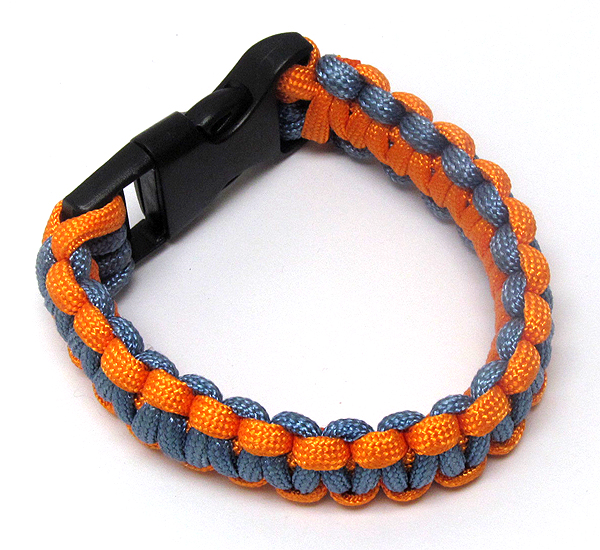 Paracord school theme bracelet