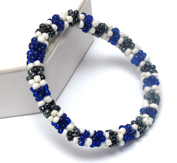 Multi ethnic seed beads nepal style stretch bracelet