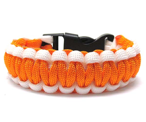 Paracord school theme bracelet