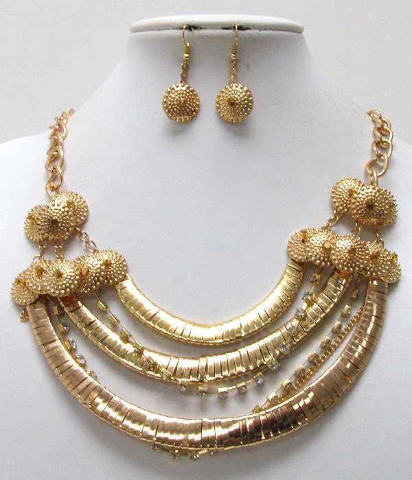 Crystal with three metal wire wrapped metal and round textured metal deco bib style necklace earring set