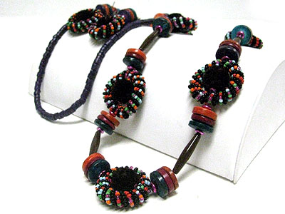 Woven seed beads and multi wood part long necklace set