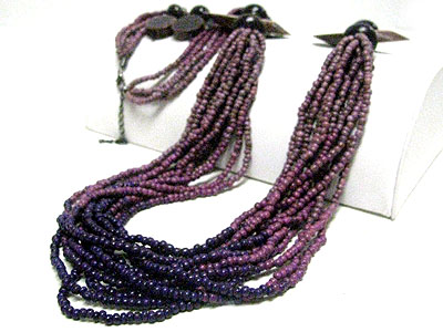 Multi strand gradient seed beads and wood joint long necklace set