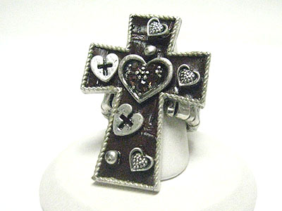 Patina antique cross stretch ring