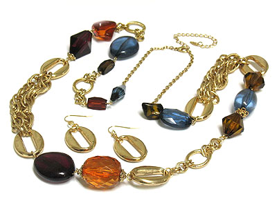 Multi acrylic bead and fashion chain link necklace set