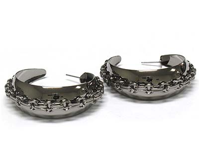 Metal chain deco round hoop earring  - hoops