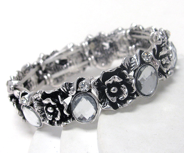 Crystal and facet glass deco flower stretch bracelet