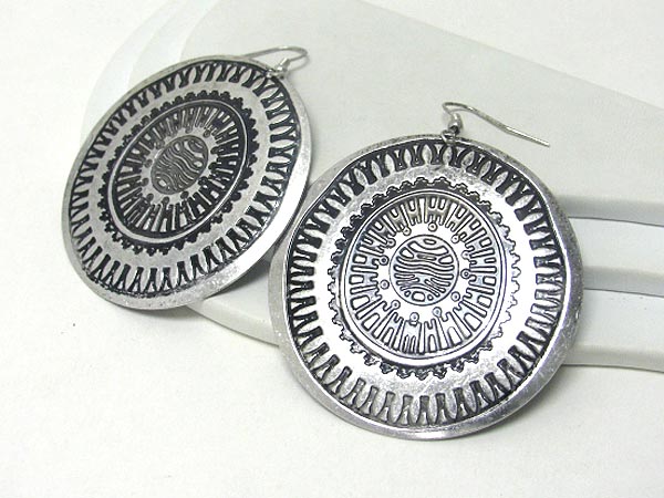 Azteca pattern round disk earring -western