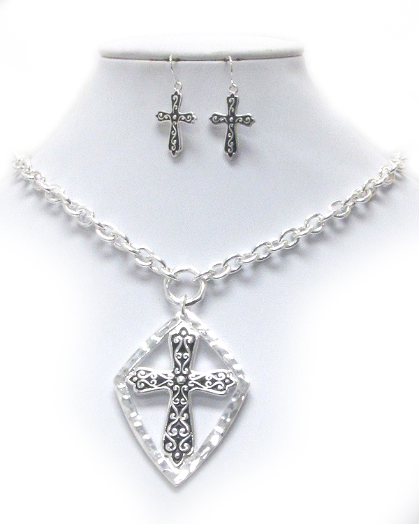 Metal filigree hammered cross pendant necklace earring set