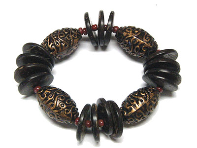 Woods and acryl beads bracelet