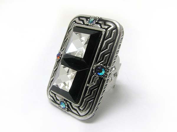 Extra large facet dual square glass and side crystal stud adjustable ring?