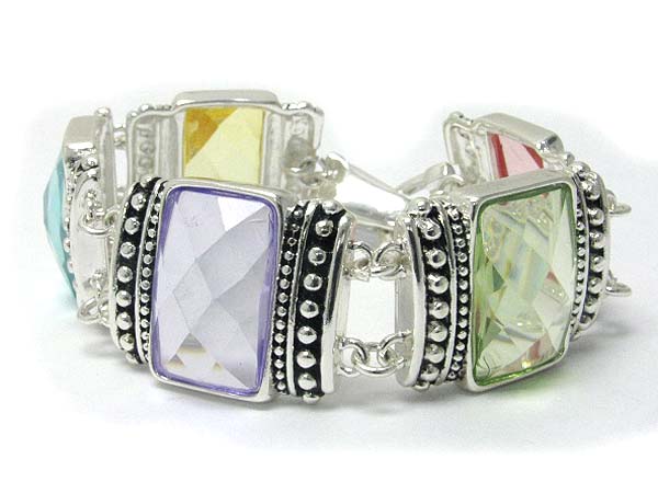 Facet acryl stone with textured casting metal link bracelet