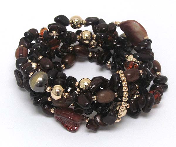 Three layer multi mix chip stone with beads and crystal glass stone with metal ball stretch bracelet