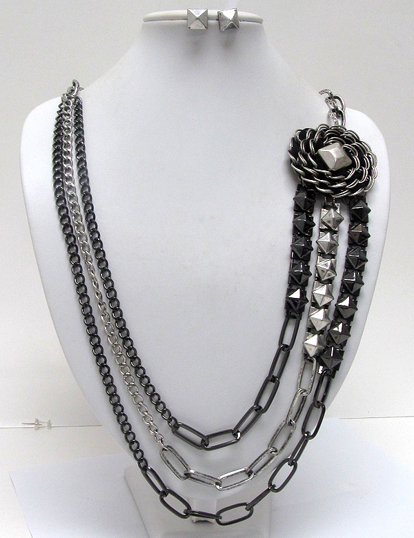 Three line metal puffy spikes with metal chain flower multi long chain necklace earring set  