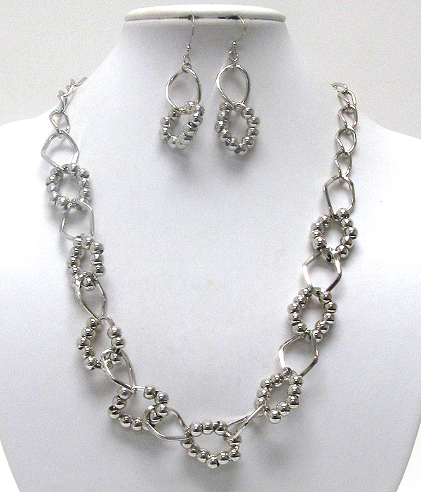 Multi metal arrowhead and metal beads chain necklace earring set