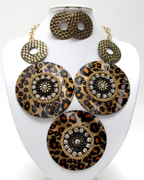 Multi crystal and snake chain on large metal disks leopard print chain necklace earring set